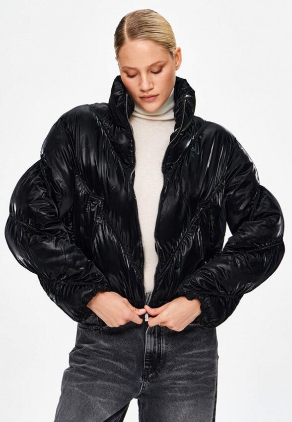 Пуховик Miss Chic