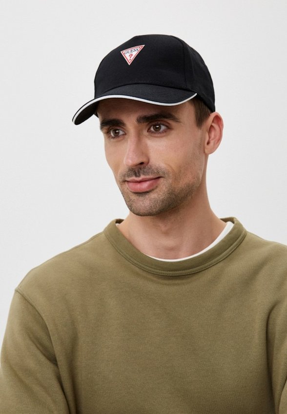 Бейсболка Guess