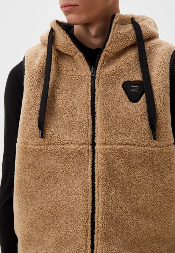 Жилет утепленный Alessandro Manzoni