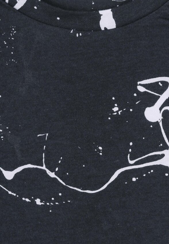 Футболка Апрель