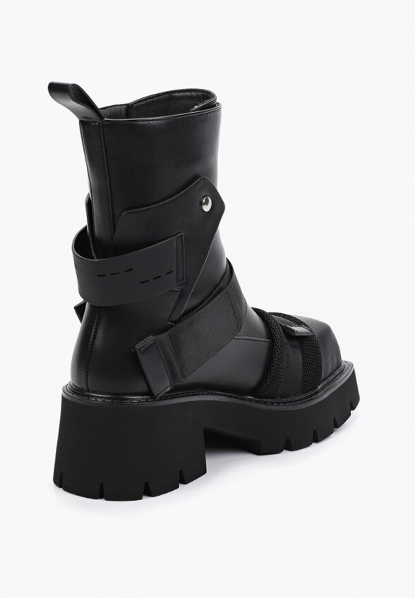 Полусапоги Vivian Royal