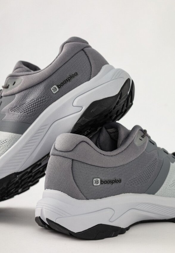 Кроссовки Baasploa