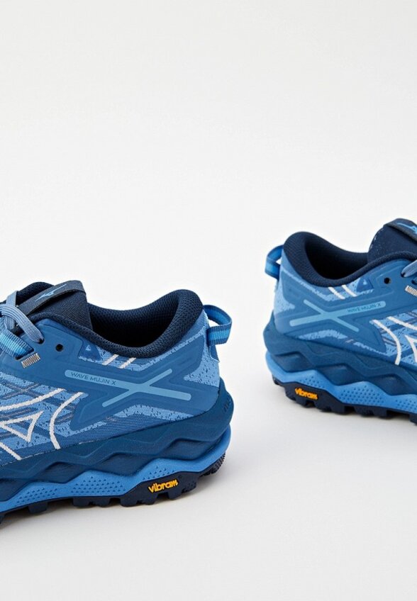 Кроссовки Mizuno