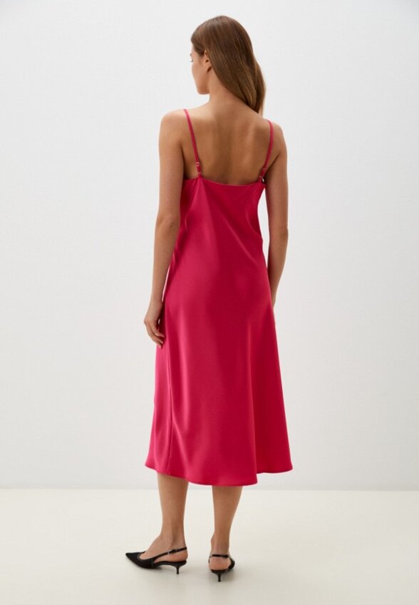 Платье Lastrid