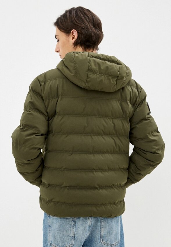 Пуховик Lacoste