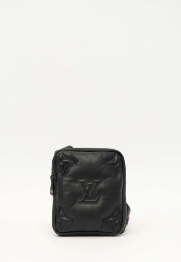 Louis Vuitton A4