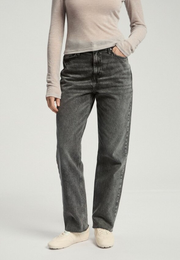 Джинсы Nume