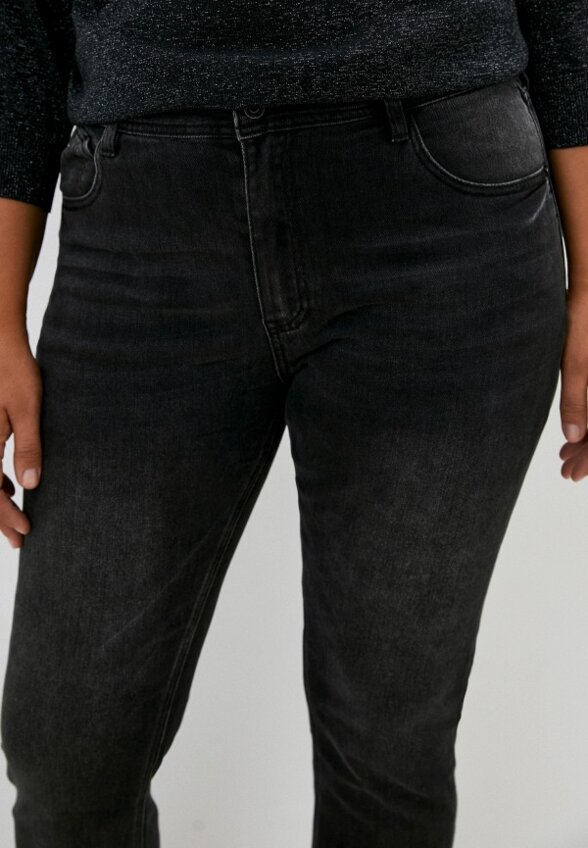 Джинсы Mossmore