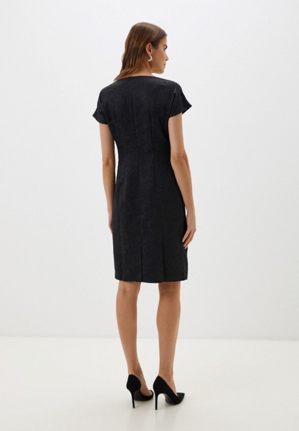 Платье MadaM T