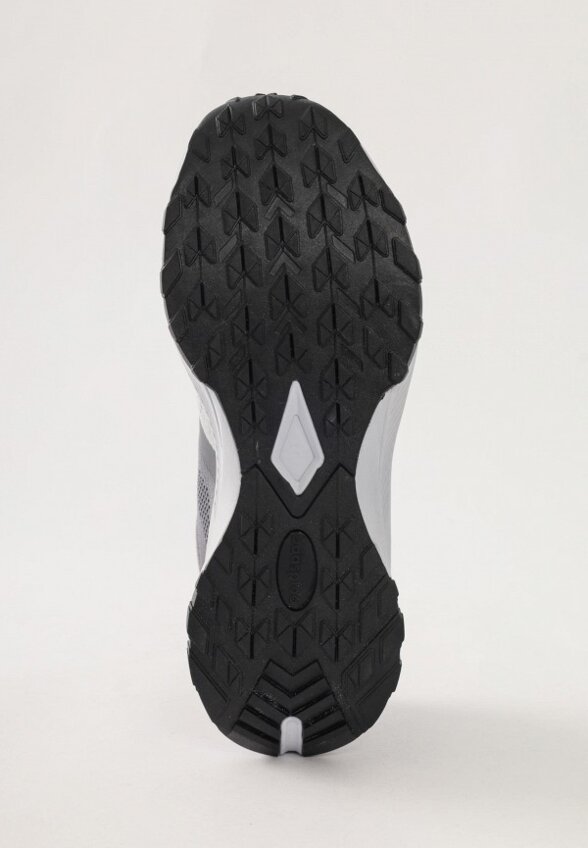 Кроссовки Baasploa