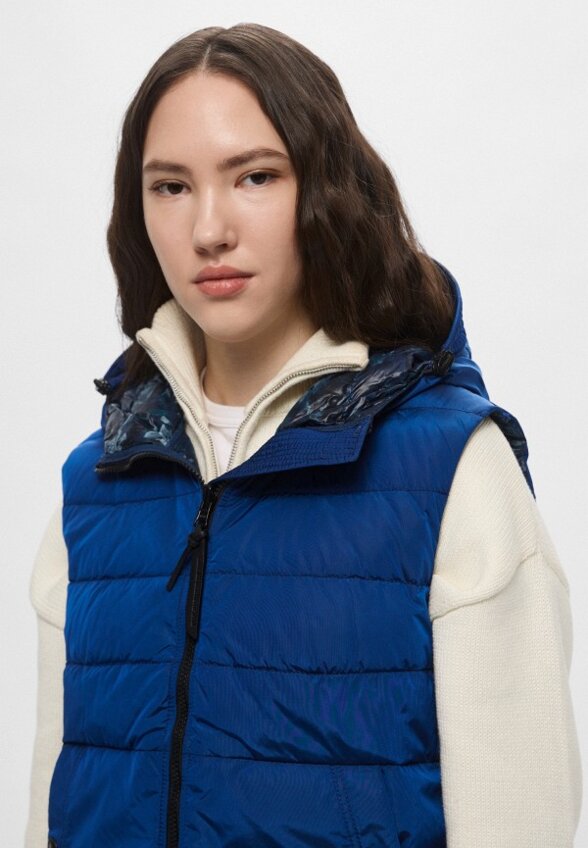 Жилет утепленный GJO.E