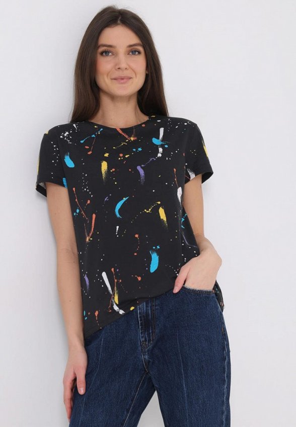 Футболка Апрель