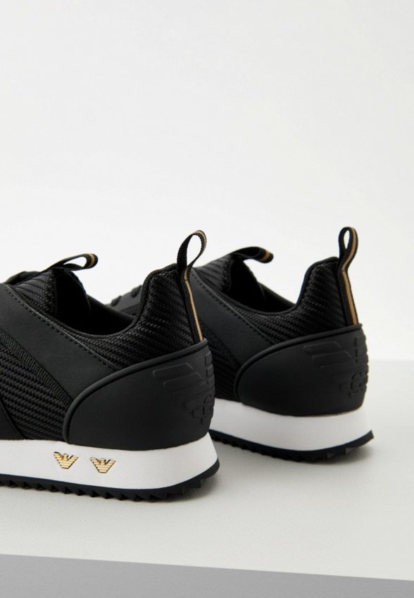 Кроссовки EA7