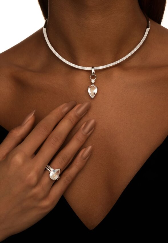 Крупное серебряное кольцо МАЙЯ П с горным хрусталем MIE