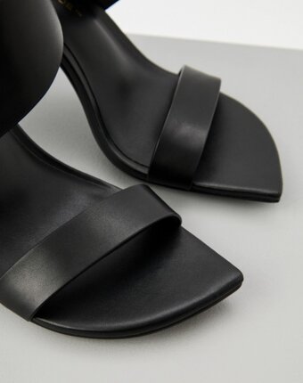 Босоножки United Nude женщинам