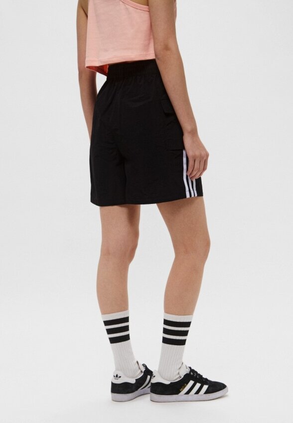 Шорты adidas Originals