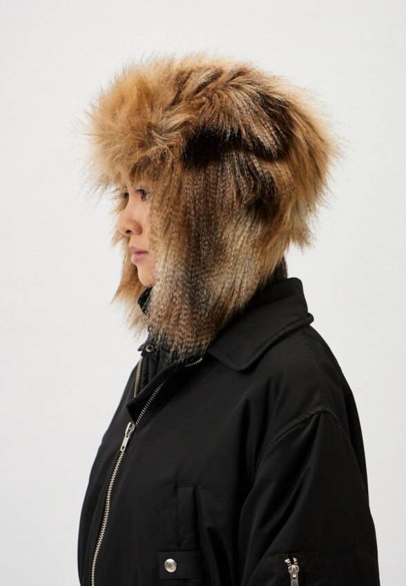 Шапка Аутло