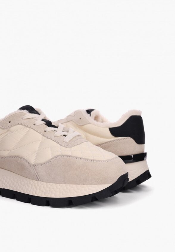 Кроссовки Pulse