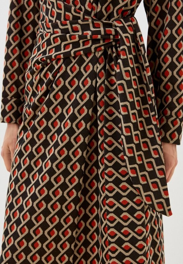 Платье MadaM T