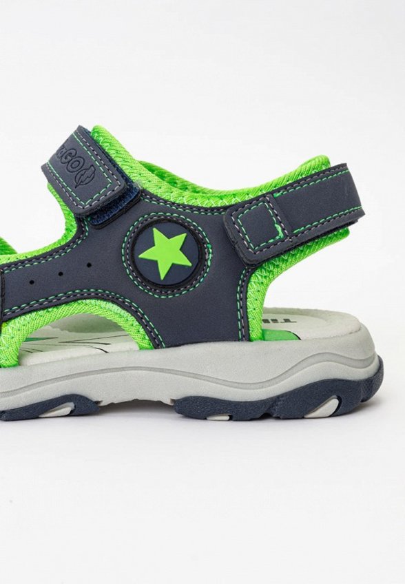 Сандалии Tikkago