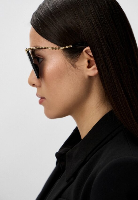 Очки солнцезащитные Bvlgari