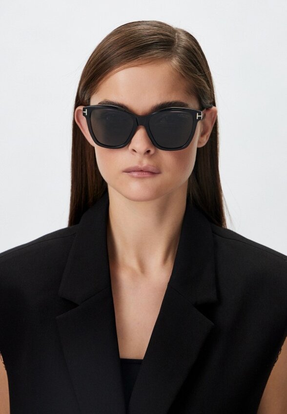 Очки солнцезащитные Tom Ford