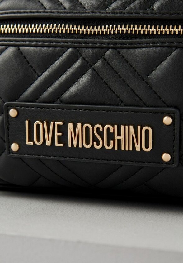 Рюкзак Love Moschino