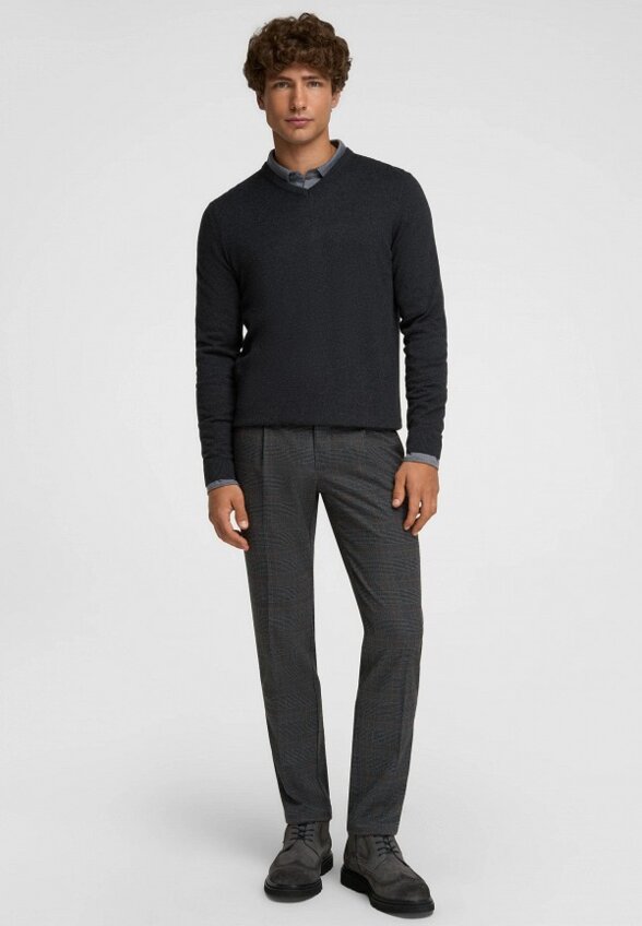 Пуловер Henderson