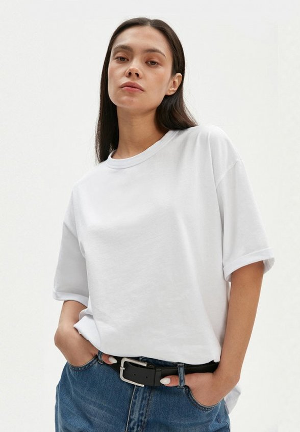 Футболка Bstatement