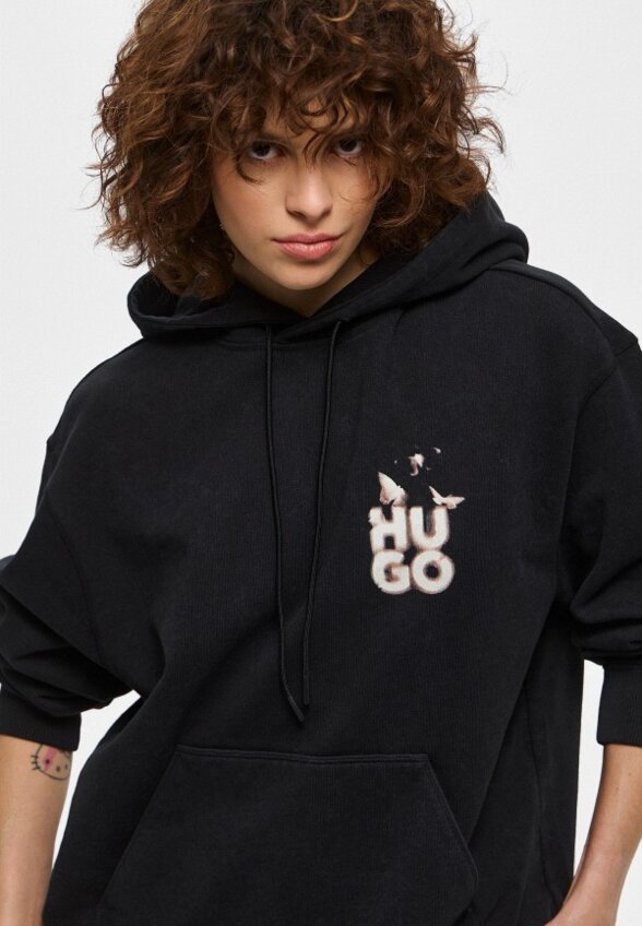 Худи Hugo