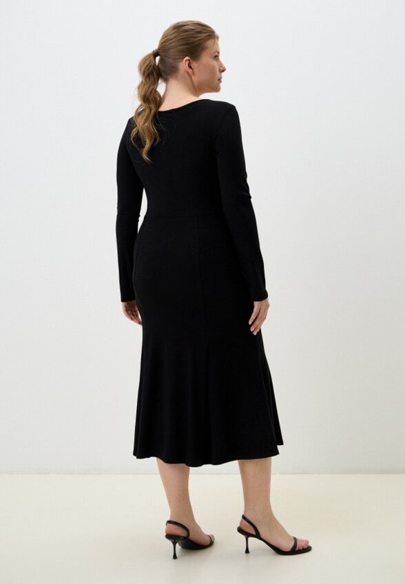 Платье Chic de Femme