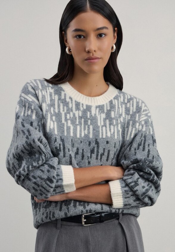 Джемпер Zarina