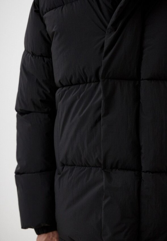 Пуховик Roberto Jordiani