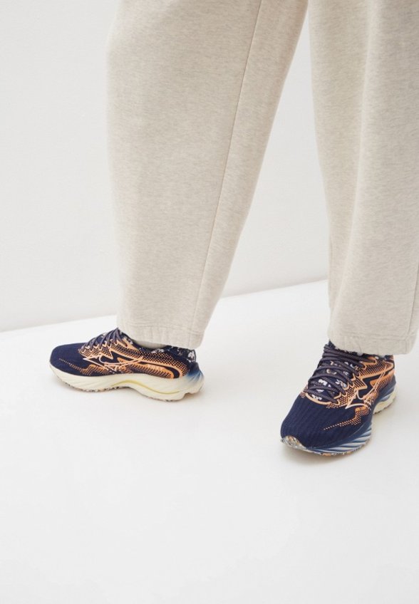 Кроссовки Mizuno