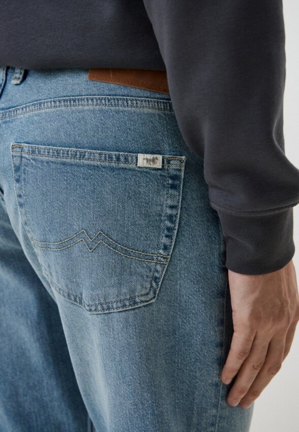 Джинсы Mustang