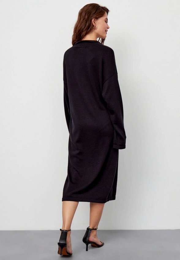 Платье Kivi Clothing