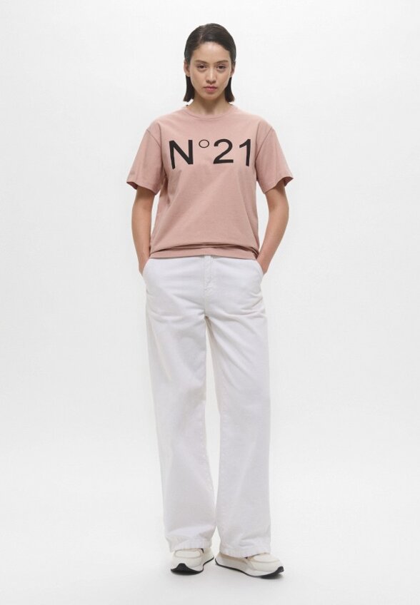 Футболка N21