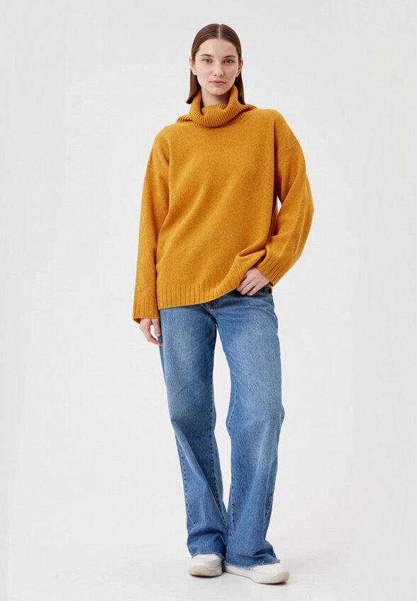 Свитер Bstatement