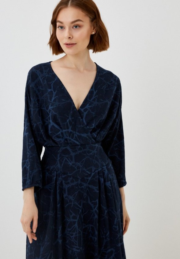 Платье MadaM T