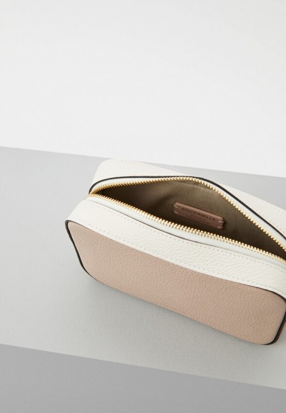 Сумка Coccinelle