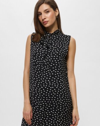Платье H&M женщинам