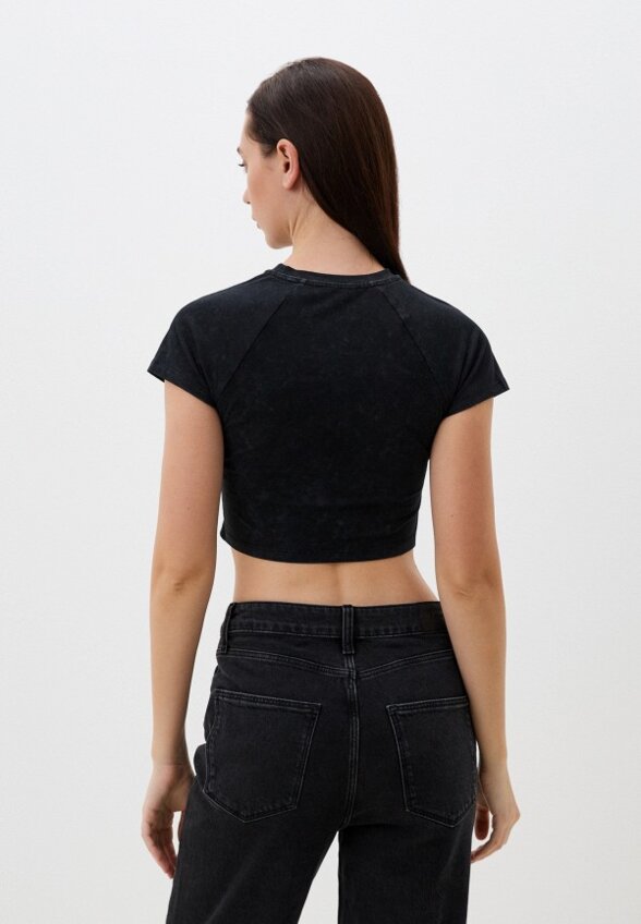 Футболка Colin's