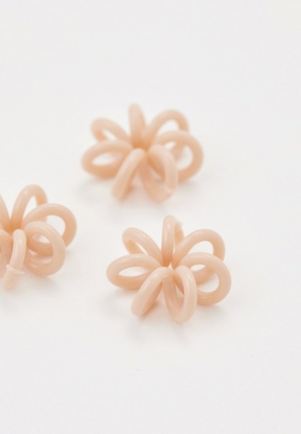 Резинка invisibobble