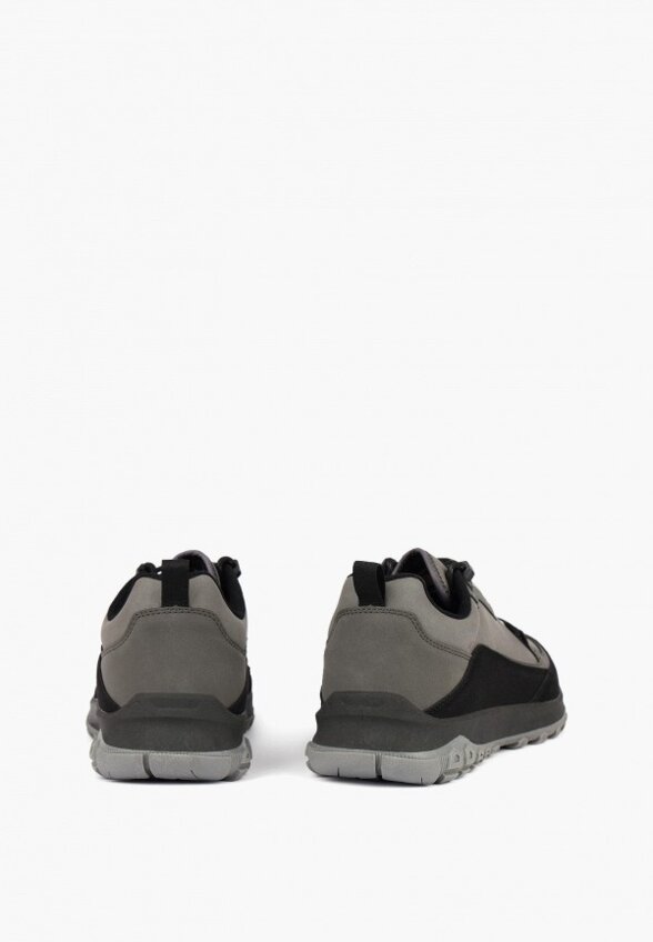 Кроссовки Quattrocomforto