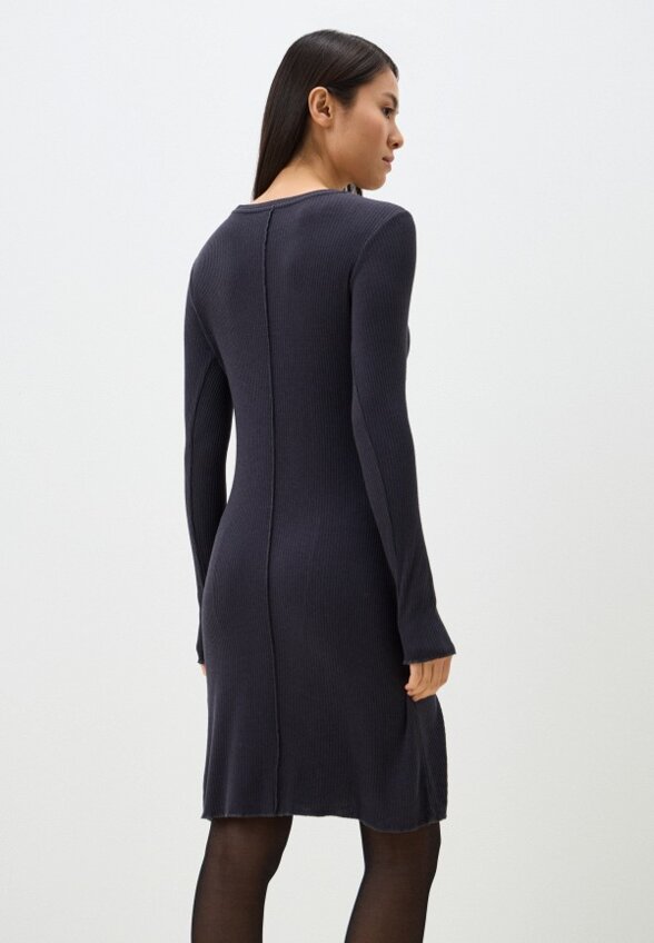 Платье Mark Formelle