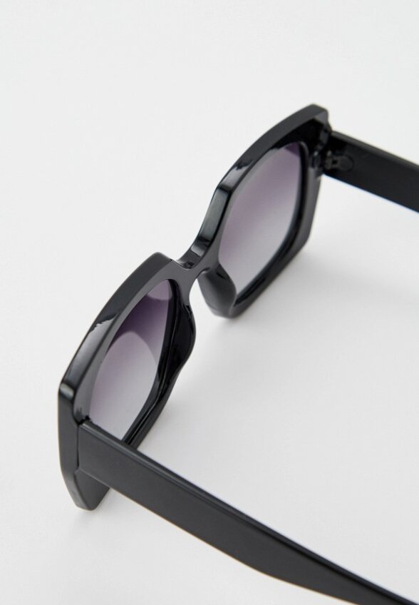 Очки солнцезащитные Keddo