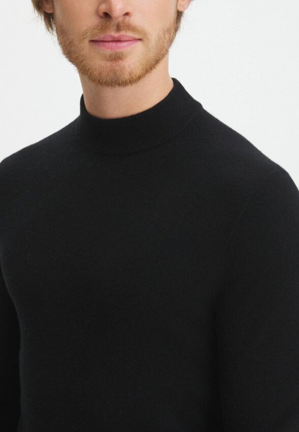 Джемпер Maison David