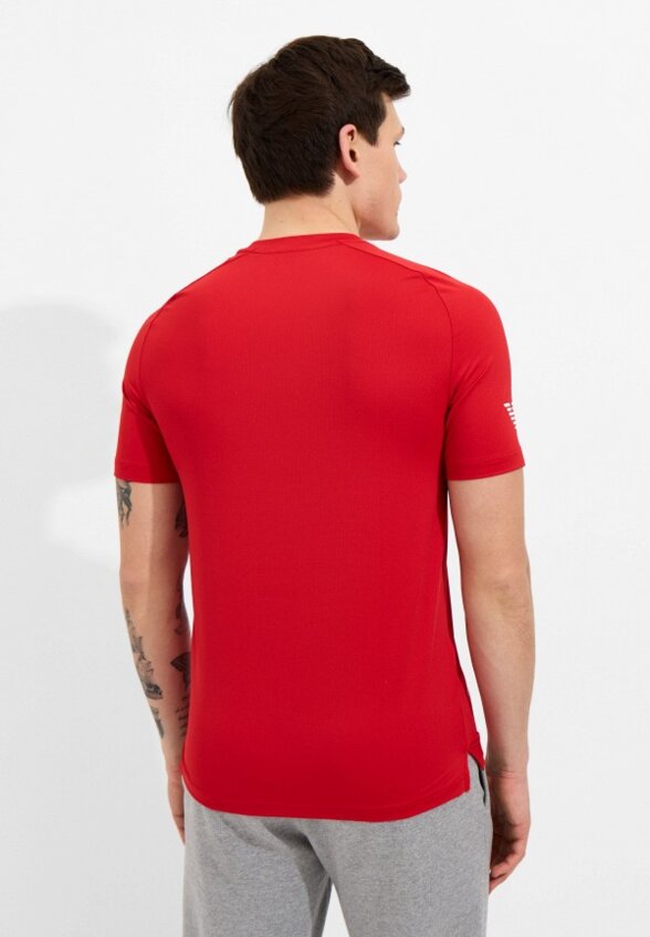 Футболка спортивная EA7