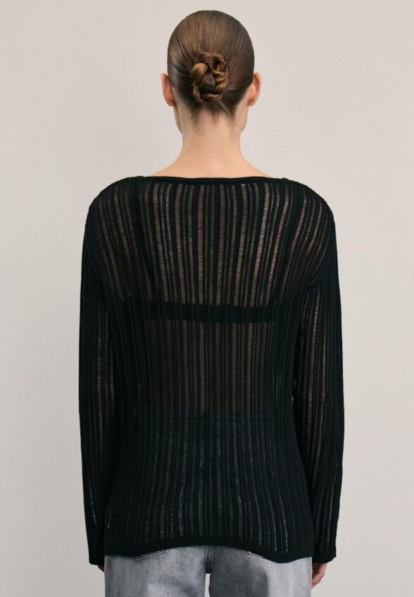 Джемпер Zarina