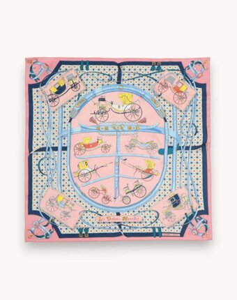 Hermes Silk Scarf женщинам